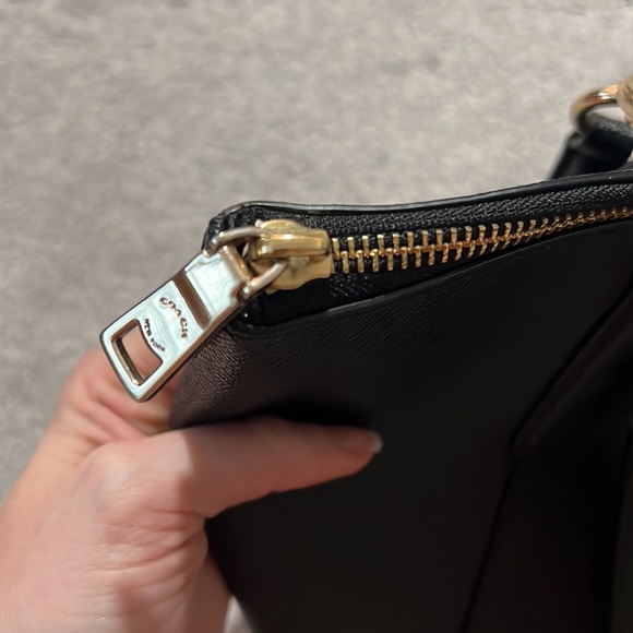 Coach Black Tote Bag - Picture 6 of 9